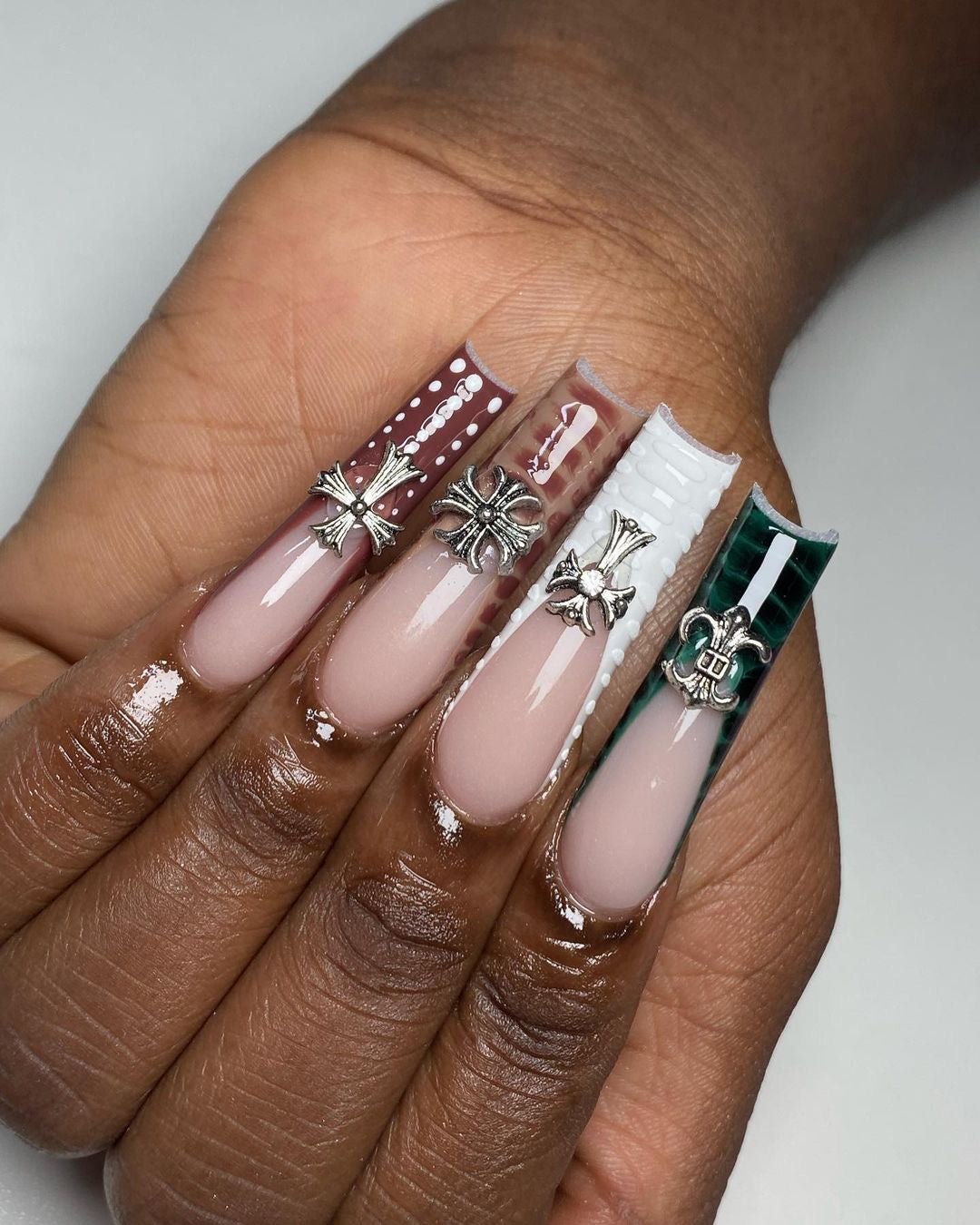 Home | Simply Pretty Nail Supply Inc. Wholesale nail supplies, ship  worldwide, Canada best nail supplier, buttery powders, 1 coat gel polishes,  tools and more